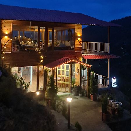 The Mystic Pines Hotel Nainital Eksteriør billede