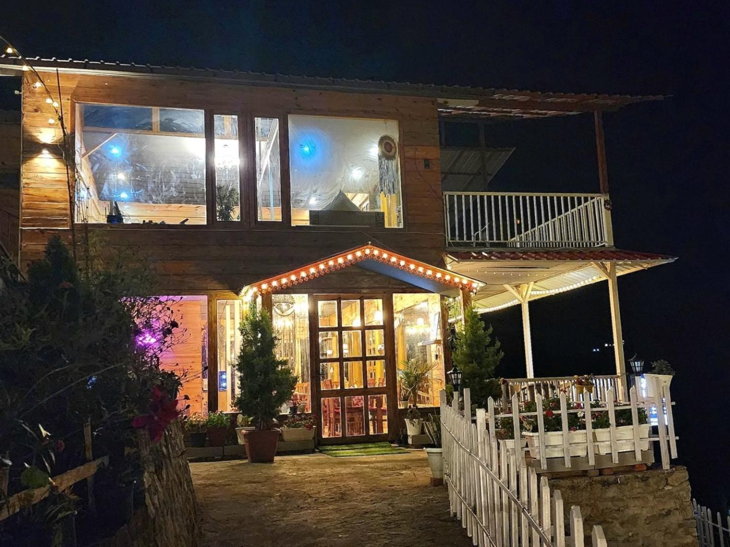 The Mystic Pines Hotel Nainital Eksteriør billede